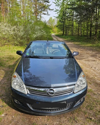 Opel Astra cena 14500 przebieg: 186800, rok produkcji 2007 z Łazy małe 79